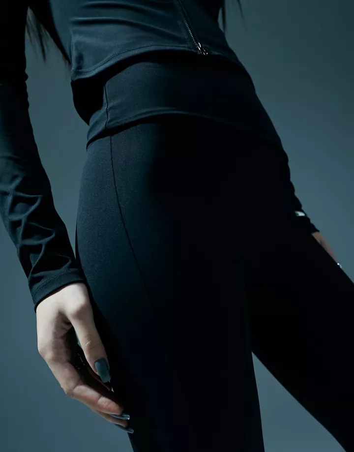 Pantalones negros para yoga de tejido supersuave de Murci (parte de un conjunto) Negro 22NdgGIm