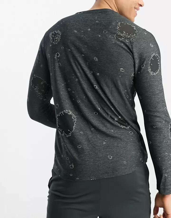 Camiseta gris de manga larga con estampado integral D.Y.E. de Nike Training Gris 3FDKsabU