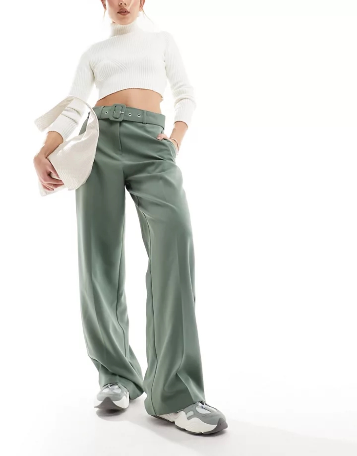 Pantalones verdes de sastre de talle alto con cinturón 