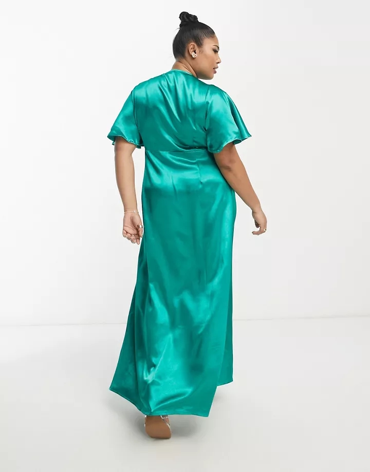 Vestido de dama de honor largo verde esmeralda con mangas fluidas de satén de Vila Curve Alhambra 5PaVG9OF