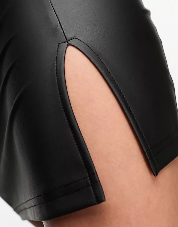Minifalda muy corta negra con abertura delantera de tejido efecto cuero de DESIGN Negro 6GmfCccY