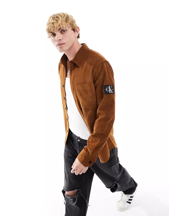 Camisa marrón de corte estándar de pana de Calvin Klein Jeans Marrón chocolate 7jgj28Vs