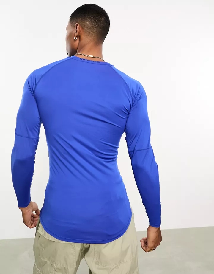 Camiseta azul real ajustada de manga larga Dri-FIT de Nike Pro Training Azul medio 7lKNy7QN