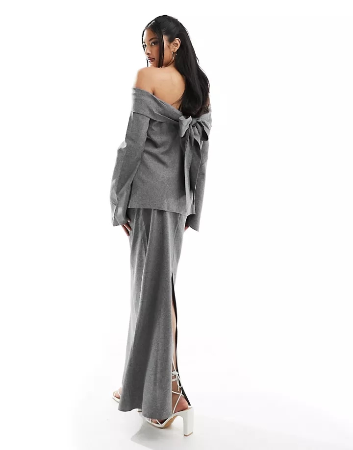 Top de vestir gris de línea depurada con escote Bardot de DESIGN (parte de un conjunto) Gris 7qvsDxfd