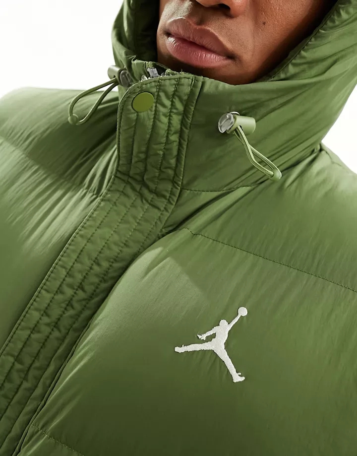 Abrigo de plumas verde oliva con capucha Flight Essentials de Jordan Caqui 8rHdaybQ