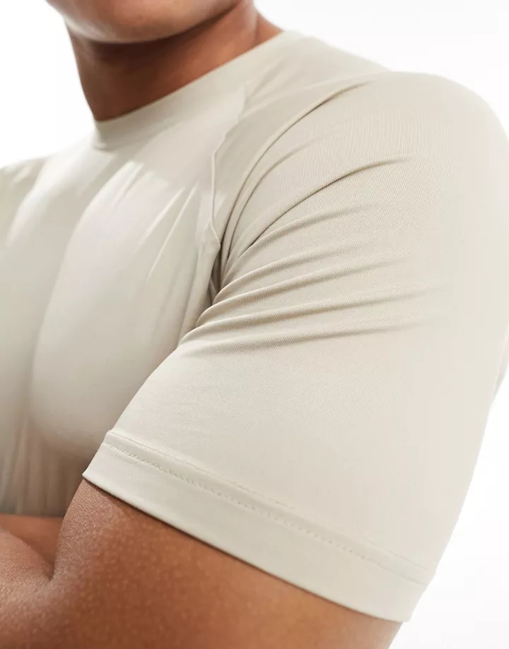 Camiseta deportiva color piedra ajustada de tejido de secado rápido Icon de 4505 Piedra AlXmNPis