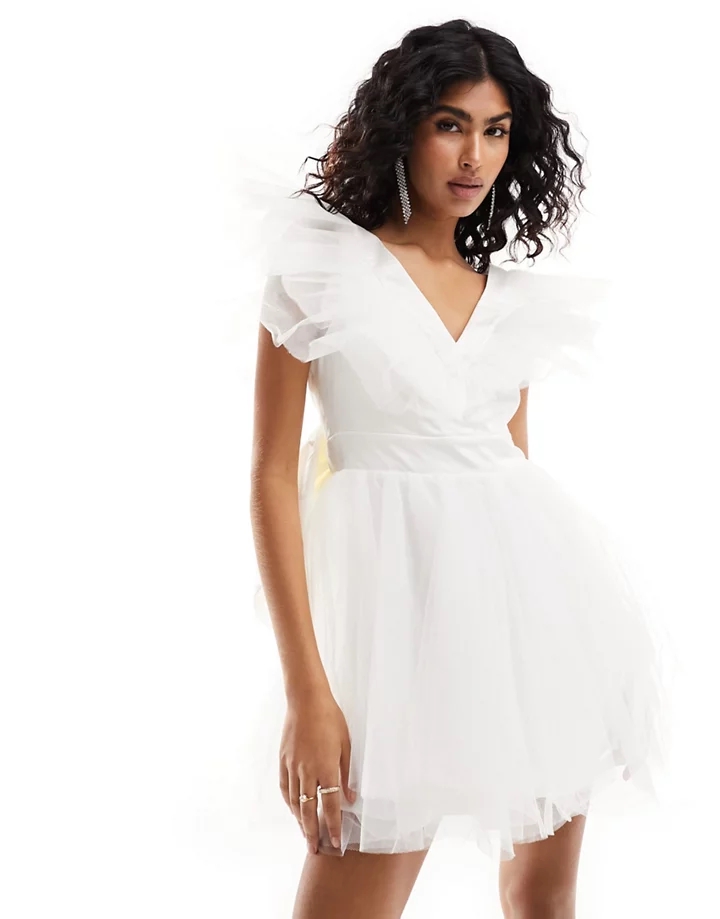 Vestido de novia corto blanco marfil de tul de Forever 
