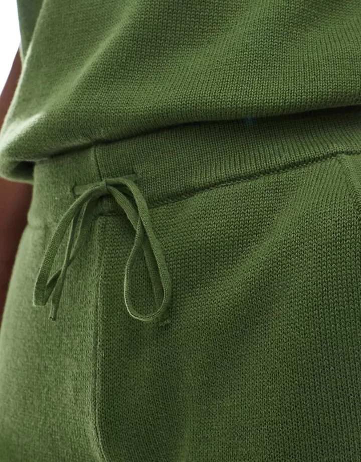 Pantalones cortos caquis de punto algodón de grosor medio de DESIGN (parte de un conjunto) Caqui b6SOBRIY